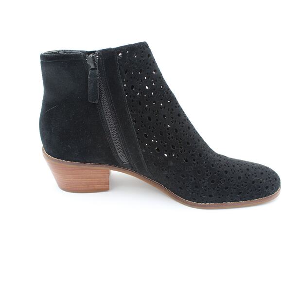 Cole Haan Grand Booties Womens 9.5 Black Leather Perforated Ankle Boots Comfort - Picture 7 of 13